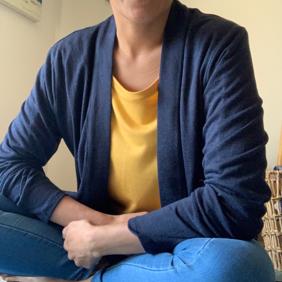 Banana Republic Blue Navy Cardigan - Picture 2 of 4